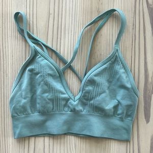 LULU LEMON GREEN SPORTS BRA